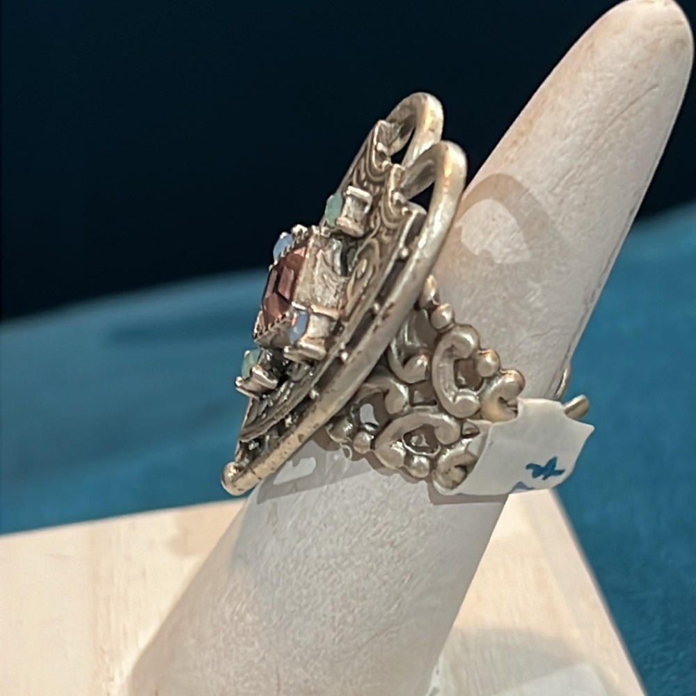 SWEET ROMANCE RENAISSANCE HEART RING - Picture 3 of 9